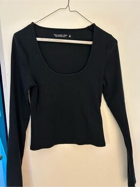 Abercrombie & Fitch ribbed long sleeve top